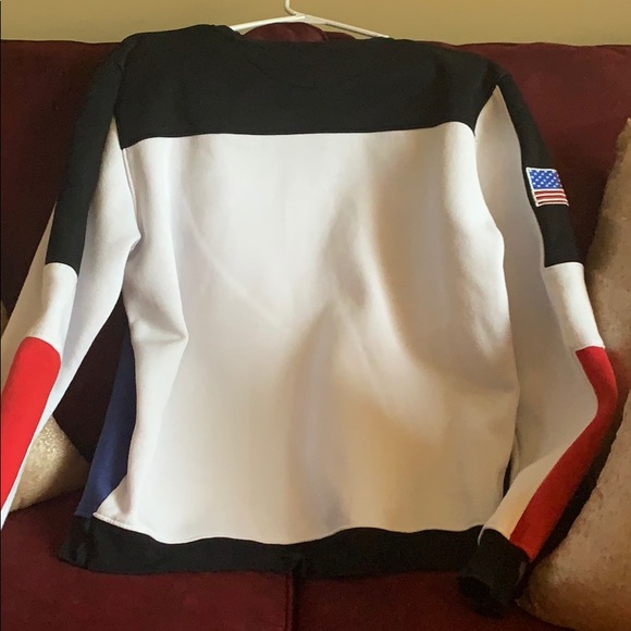 Black Pyramid Sweater - Picture 2 of 2